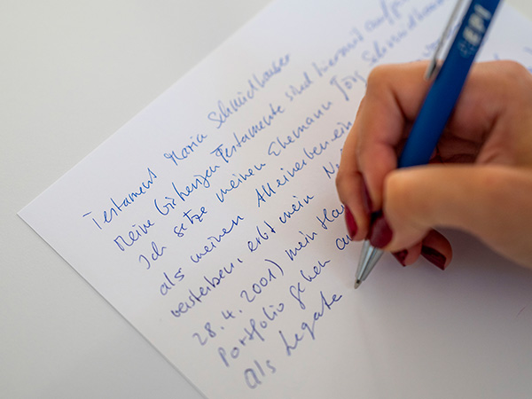 Erbschaft und Legate